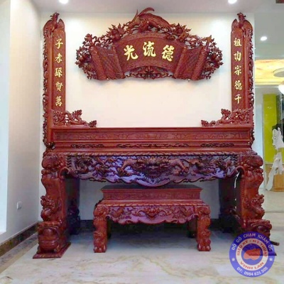 Sập thờ đục tứ linh